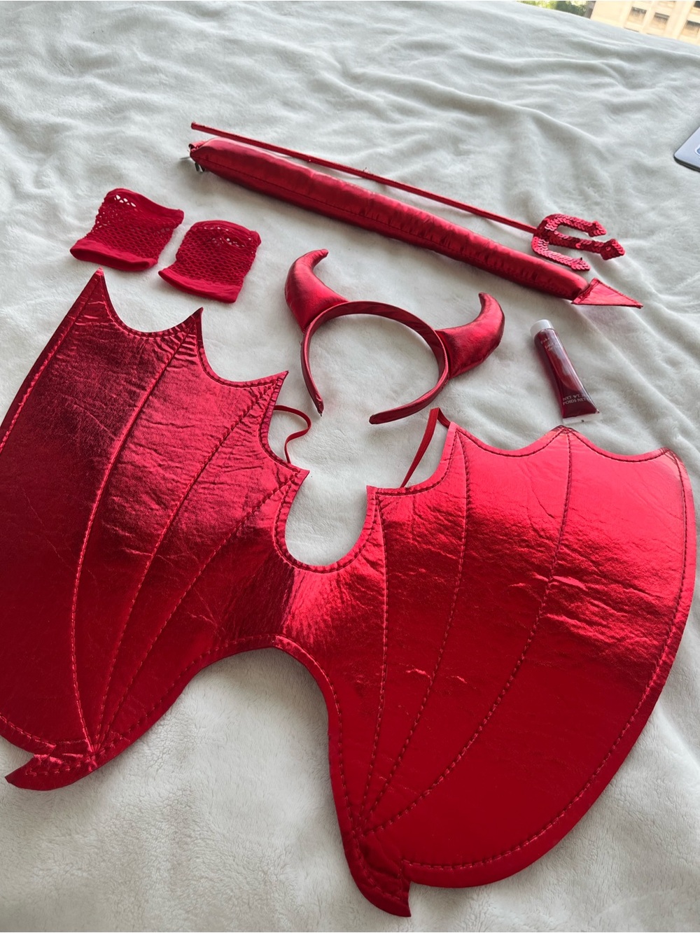Halloween Devil Costume Accessory Set (Wings, Tail, Horns & Trident)